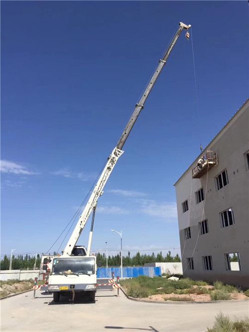 双江县“轻装强干”—— 吊车的 “轻量化臂架” 技术